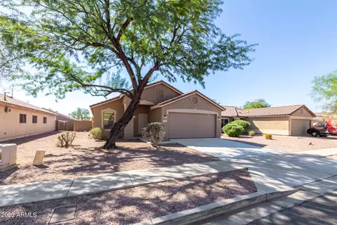 3027 W Lucia Dr, Phoenix, AZ 85083
