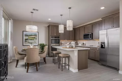 4212 S 105th Ln, Tolleson, AZ 85353