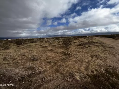 0 Sundown Rd #106, Dolan Springs, AZ 86441