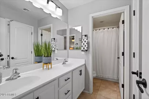 2087 E Hazeltine Way, Gilbert, AZ 85298 photo 20