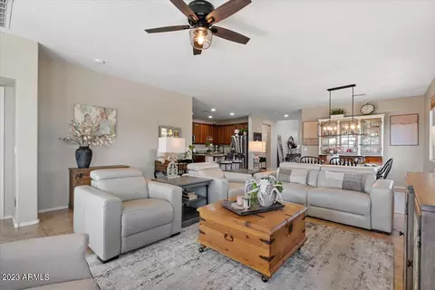 2087 E Hazeltine Way, Gilbert, AZ 85298 photo 8