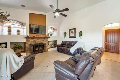 427 E Ashley Way, Florence, AZ 85132 photo 5