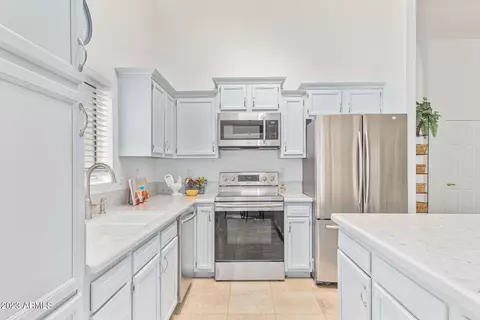 4217 E Windsong Dr, Phoenix, AZ 85048 photo 13