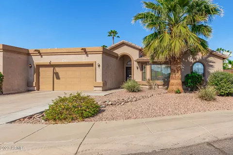 244 W 14th Ave, Apache Junction, AZ 85120
