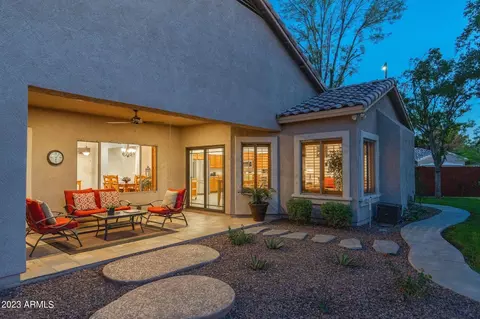 916 S Ash St, Gilbert, AZ 85233 photo 6