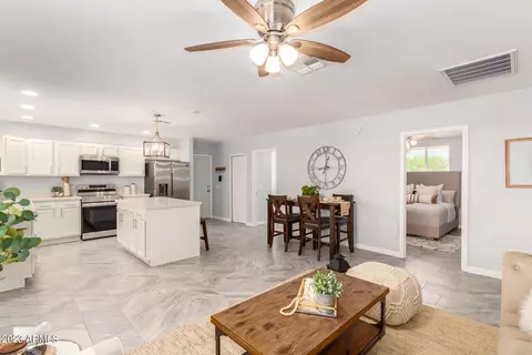 1930 E 2nd Ave, Apache Junction, AZ 85119 photo 3