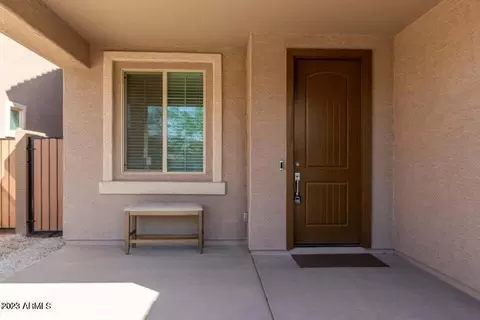 3741 S 64th Dr, Phoenix, AZ 85043 photo 2
