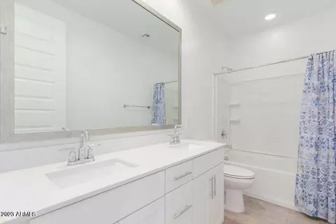 3741 S 64th Dr, Phoenix, AZ 85043 photo 17