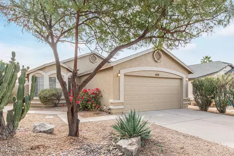 3141 E Kerry Ln, Phoenix, AZ 85050