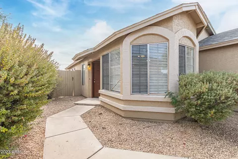3141 E Kerry Ln, Phoenix, AZ 85050 photo 2
