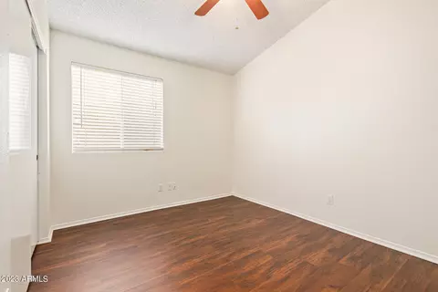3141 E Kerry Ln, Phoenix, AZ 85050 photo 23