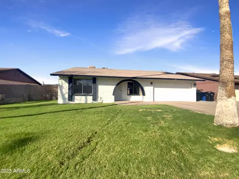2502 E Hopi Ave, Mesa, AZ 85204