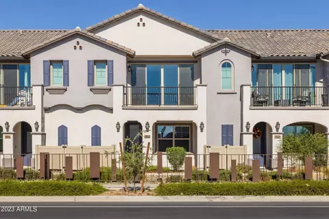 9921 E Wavelength Ave, Mesa, AZ 85212