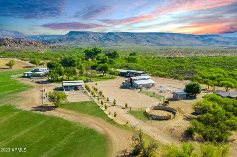 4150 S Iron Horse Rd, Kirkland, AZ 86332