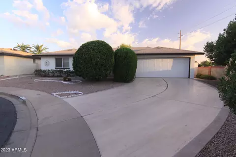 4013 E Carmel Cir E, Mesa, AZ 85206 photo 2