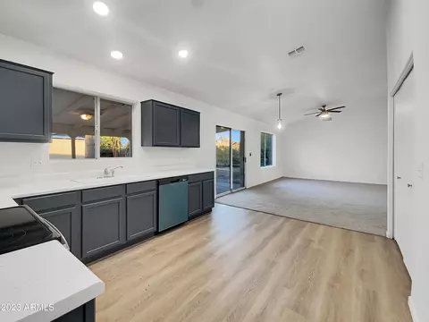 1712 W Ray Ln, Apache Junction, AZ 85120 photo 8