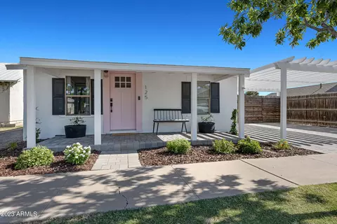 125 W Washington Ave, Gilbert, AZ 85233