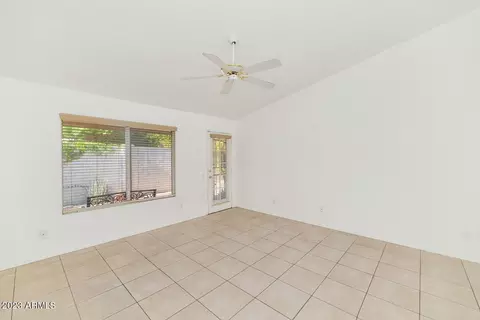 1050 S Surfside Dr, Gilbert, AZ 85233 photo 12