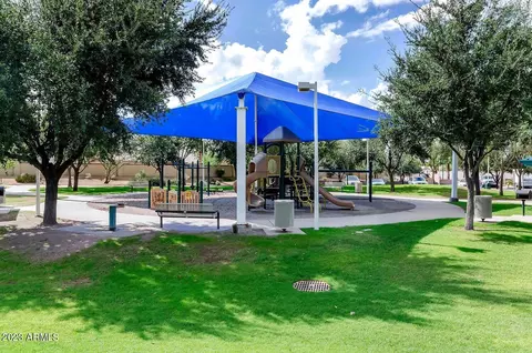 1050 S Surfside Dr, Gilbert, AZ 85233 photo 7