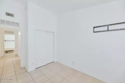 1050 S Surfside Dr, Gilbert, AZ 85233 photo 22