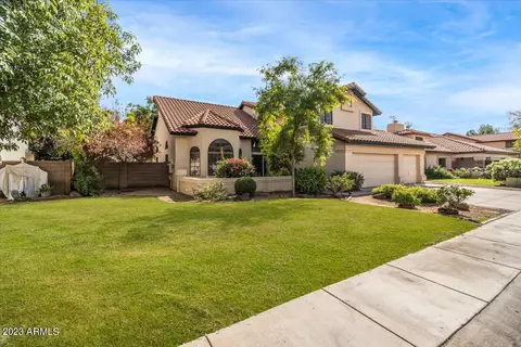 2233 Egret Ct, Gilbert, AZ 85234