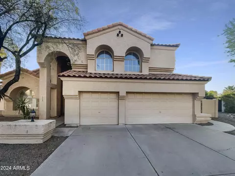 7004 W Wahalla Ln, Glendale, AZ 85308