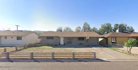 11 W Harwell Rd, Phoenix, AZ 85041