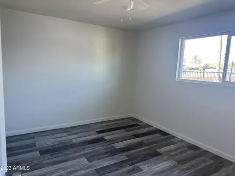 9831 N 11th Ave, Phoenix, AZ 85021 photo 9