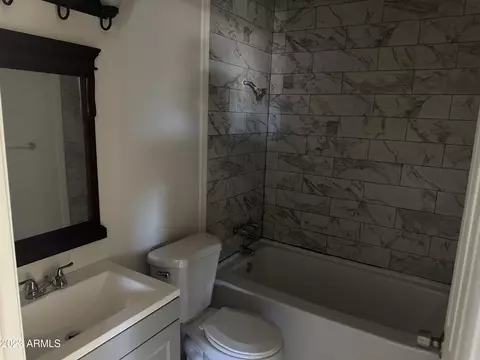 9831 N 11th Ave, Phoenix, AZ 85021 photo 8