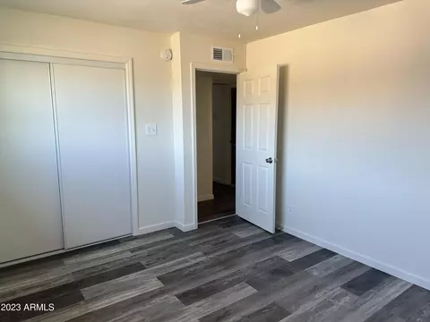 9831 N 11th Ave, Phoenix, AZ 85021 photo 10