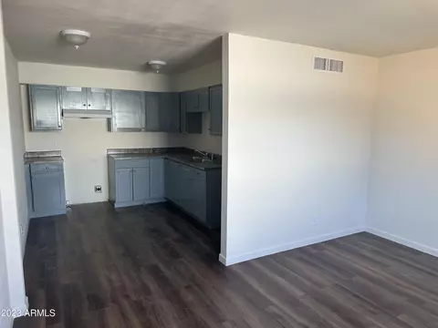 9831 N 11th Ave, Phoenix, AZ 85021 photo 6