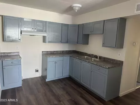 9831 N 11th Ave, Phoenix, AZ 85021 photo 5