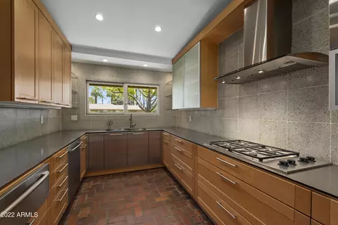 642 W Augusta Ave, Phoenix, AZ 85021 photo 9