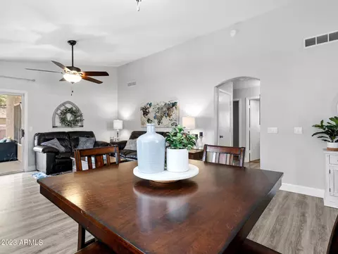 2316 E Aire Libre Ave, Phoenix, AZ 85022 photo 10