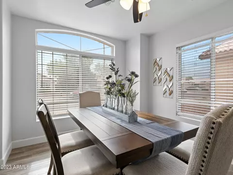 2316 E Aire Libre Ave, Phoenix, AZ 85022 photo 16