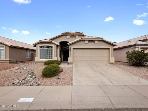 2316 E Aire Libre Ave, Phoenix, AZ 85022