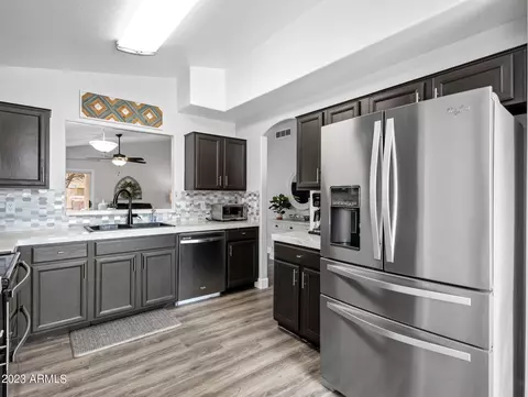 2316 E Aire Libre Ave, Phoenix, AZ 85022 photo 14