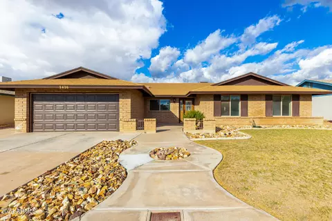 2426 W Pampa Cir, Mesa, AZ 85202