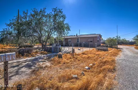 577 W Windsong St, Apache Junction, AZ 85120