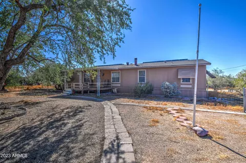 577 W Windsong St, Apache Junction, AZ 85120 photo 2