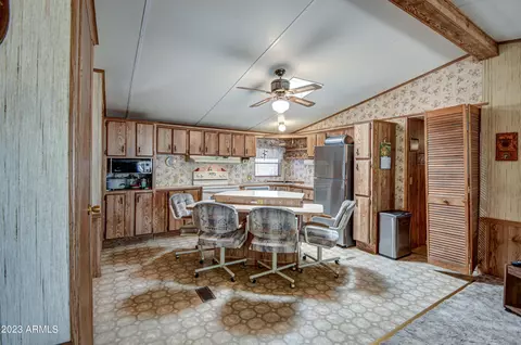 577 W Windsong St, Apache Junction, AZ 85120 photo 6