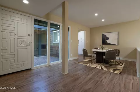 6636 N Chatelaine Pl, Phoenix, AZ 85014 photo 5