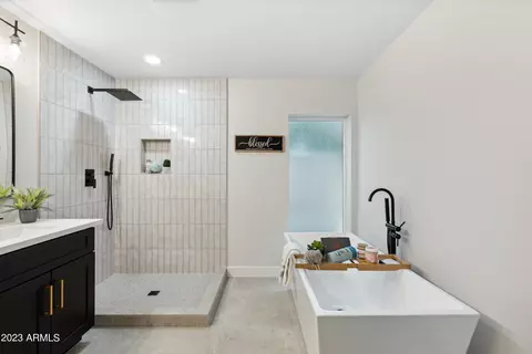 Other - 2318 E Sahuaro Dr, Phoenix, AZ 85028 photo 1 of 8