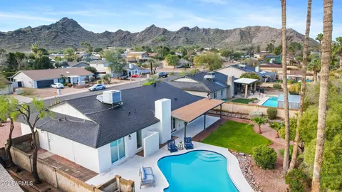 2318 E Sahuaro Dr, Phoenix, AZ 85028