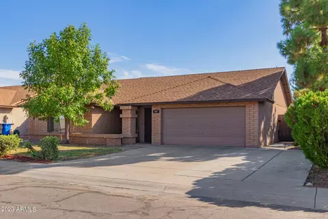 207 W Villa Rita Dr, Phoenix, AZ 85023