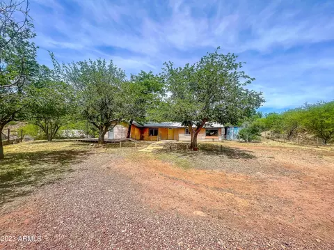 1305 E Bailey St, Globe, AZ 85501 photo 2