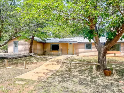1305 E Bailey St, Globe, AZ 85501 photo 3