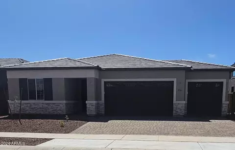 17581 W Red Fox Rd, Surprise, AZ 85387