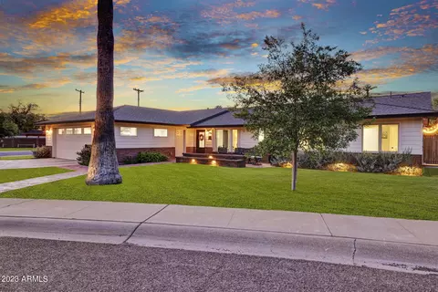 4802 N 35th St, Phoenix, AZ 85018