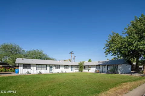 908 E Claremont St, Phoenix, AZ 85014 photo 4